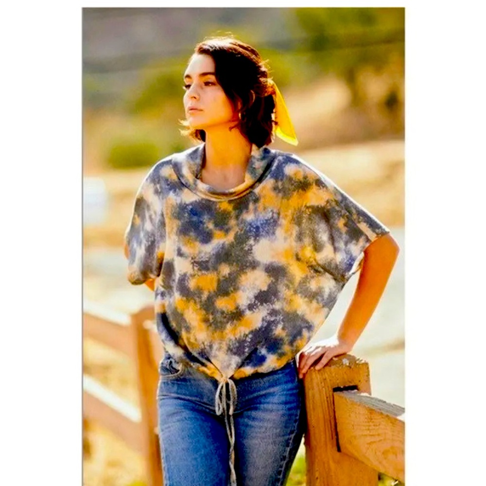 💐NWOT WESTMOON NAVY ~ SUMMER SUN TYE TOP ~